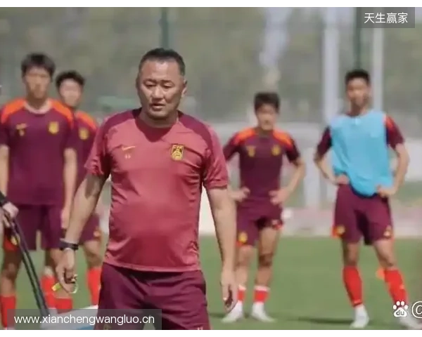 苗原谈中足联升降级附加赛：生死之战中甲球队不能用外援，挺离谱